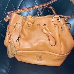 DOONEY BURKE Florentine and Buckley bag